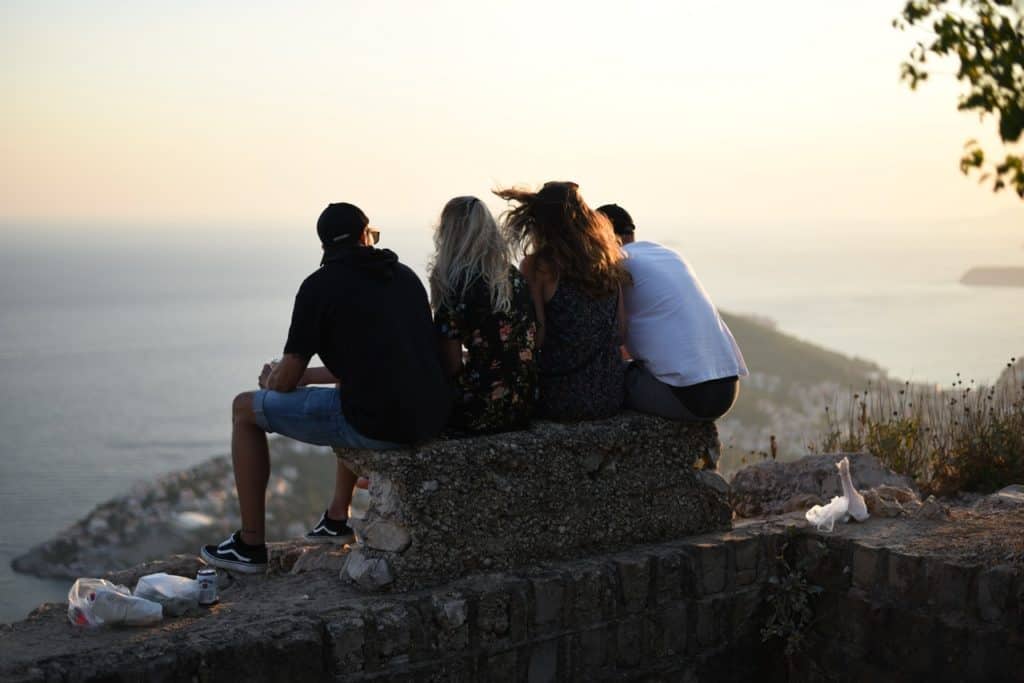 Un groupe d'amis Un groupe d'amis