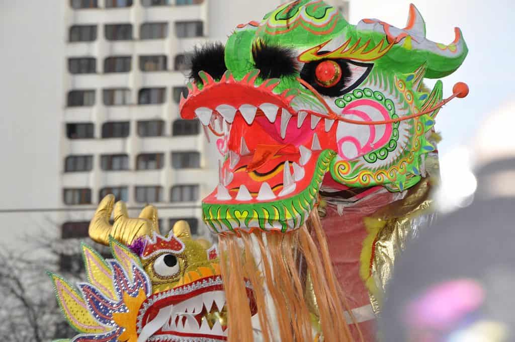 Le dragon dans les festivités du Nouvel An chinois Le dragon dans les festivités du Nouvel An chinois